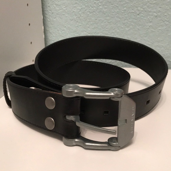 oakley belts